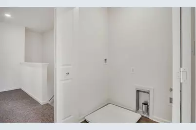 27684 Maecliff Drive, Warrenville, IL 60555 - Photo 23