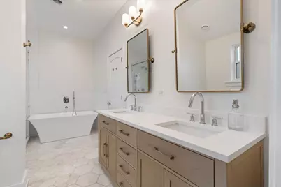 3431 N Paulina Street #2, Chicago, IL 60657 - Photo 23