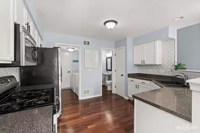 343 Capitol Drive #B, Sugar Grove, IL 60554 - Photo 3