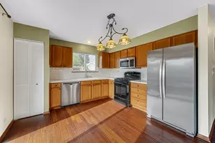 15 Berkshire Ct, South Elgin, IL 60177 - Photo 9