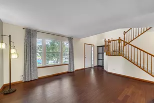 15 Berkshire Ct, South Elgin, IL 60177 - Photo 5