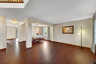 15 Berkshire Ct, South Elgin, IL 60177 - Photo 3