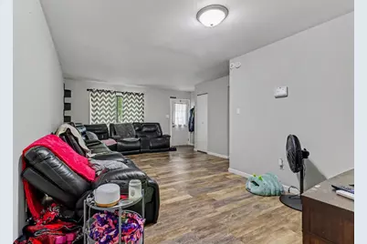 933 Shiloh Court, Joliet, IL 60431 - Photo 3