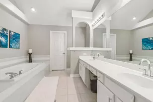 876 N Maple Ave, Palatine, IL 60067 - Photo 17