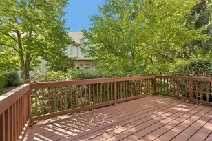 876 N Maple Ave, Palatine, IL 60067 - Photo 29