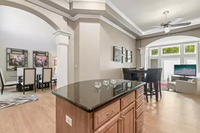 876 N Maple Avenue, Palatine, IL 60067 - Photo 11