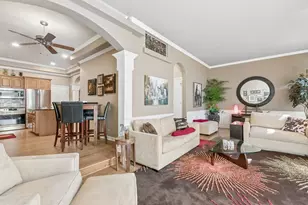 876 N Maple Ave, Palatine, IL 60067 - Photo 7