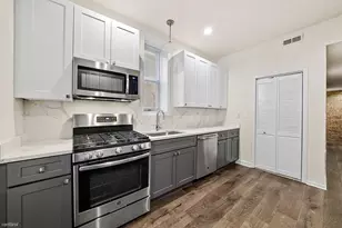 2757 W Logan Blvd, Chicago, IL 60647 - Photo 3