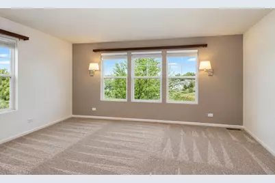 667 Anchorage Court, Pingree Grove, IL 60140 - Photo 15