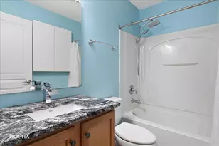 234 Devoe Dr, Oswego, IL 60543 - Photo 17