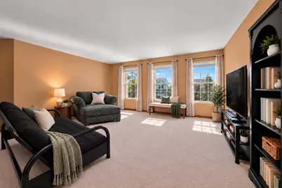 115 E Meadow Drive, Cortland, IL 60112 - Photo 9