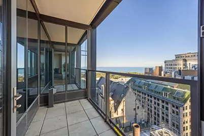 60 E Monroe Street #2203, Chicago, IL 60603 - Photo 9