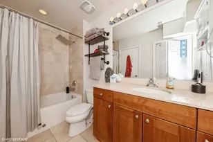 657 W Fulton St, Chicago, IL 60661 - Photo 9
