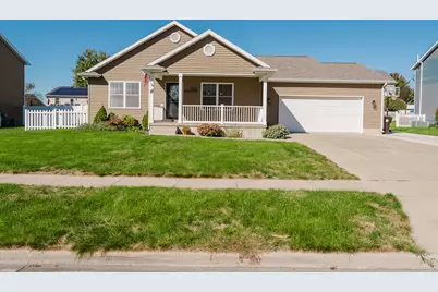 501 Newcastle Drive, Mackinaw, IL 61755 - Photo 1