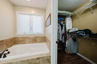 501 Newcastle Drive, Mackinaw, IL 61755 - Photo 27