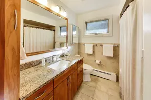 3136 Bellwood Ln, Glenview, IL 60026 - Photo 23