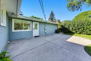 3136 Bellwood Ln, Glenview, IL 60026 - Photo 27