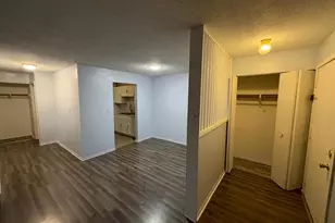 575 Heritage Dr, Hoffman Estates, IL 60169 - Photo 5