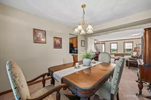 765 Crest Dr, Cary, IL 60013 - Photo 11