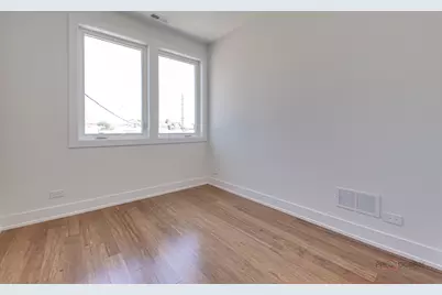 1743 N 34th Avenue, Stone Park, IL 60165 - Photo 5