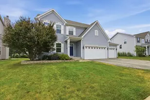 3016 Monterey Ln, Wadsworth, IL 60083 - Photo 1