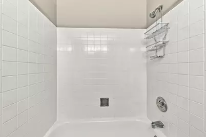 101 Emerson Drive, Schaumburg, IL 60193 - Photo 15
