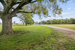 250 W Frontage St, Sheldon, IL 60966 - Photo 5