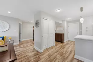 1200 W Northwest Hwy, Mount Prospect, IL 60056 - Photo 11