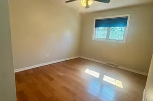 3008 W 110th Pl, Chicago, IL 60655 - Photo 11