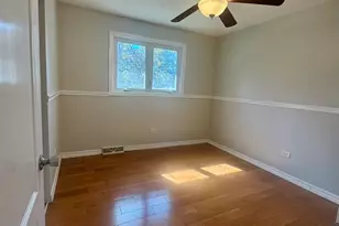 3008 W 110th Pl, Chicago, IL 60655 - Photo 13