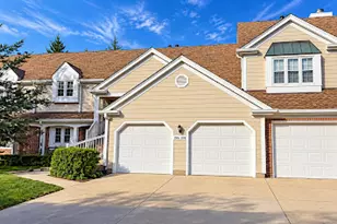 1006 Brentwood Cir, Buffalo Grove, IL 60089 - Photo 1