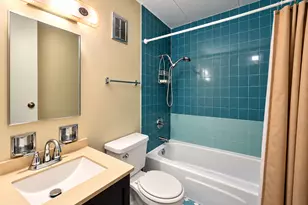 16 E Old Willow Rd, Prospect Heights, IL 60070 - Photo 21