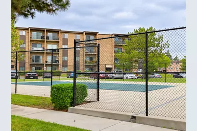 601 W Huntington Commons Road #313, Mount Prospect, IL 60056 - Photo 17