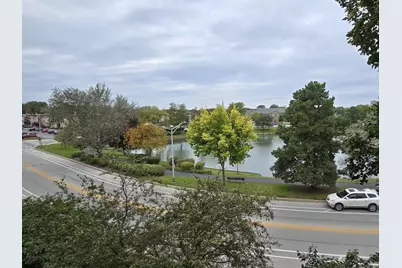 601 W Huntington Commons Road #313, Mount Prospect, IL 60056 - Photo 15