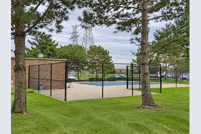 601 W Huntington Commons Road #313, Mount Prospect, IL 60056 - Photo 19