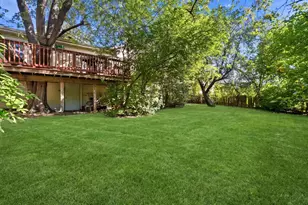 23 W Suffield Dr, Arlington Heights, IL 60004 - Photo 33
