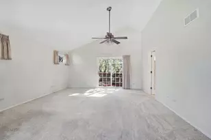 23 W Suffield Dr, Arlington Heights, IL 60004 - Photo 15