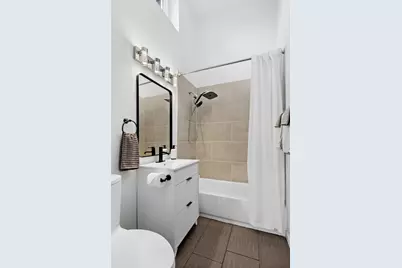 3945 Birchwood Avenue, Skokie, IL 60076 - Photo 13