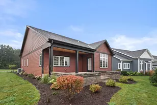 4751 98th St, Pleasant Prairie, WI 53158 - Photo 35