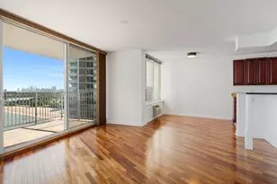 940 W Glenlake Ave, Chicago, IL 60660 - Photo 9