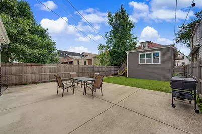 4226 W Haddon Avenue, Chicago, IL 60651 - Photo 21