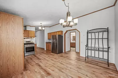1130 Country Club Road, Elgin, IL 60123 - Photo 11