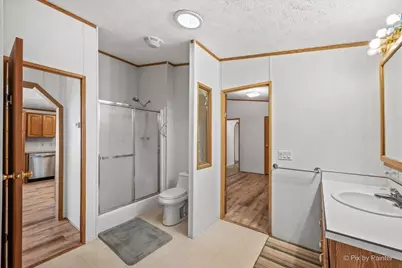1130 Country Club Road, Elgin, IL 60123 - Photo 17
