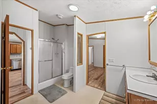 1130 Country Club Rd, Elgin, IL 60123 - Photo 17