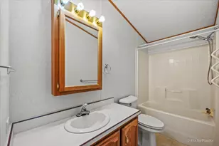 1130 Country Club Rd, Elgin, IL 60123 - Photo 19