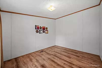 1130 Country Club Road, Elgin, IL 60123 - Photo 7