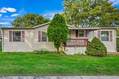 1130 Country Club Road, Elgin, IL 60123 - Photo 1