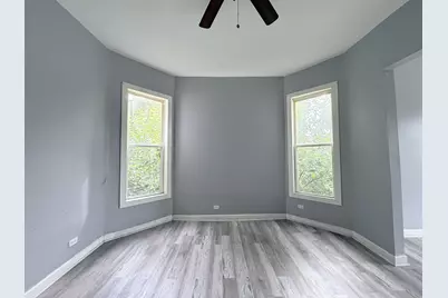 6835 S Champlain Avenue, Chicago, IL 60637 - Photo 5