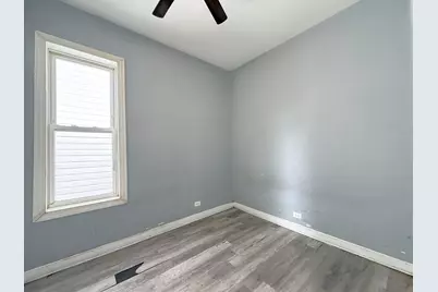 6835 S Champlain Avenue, Chicago, IL 60637 - Photo 13