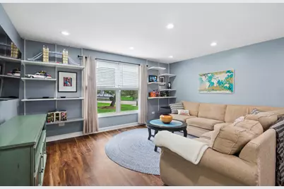1054 Brunswick Harbor, Schaumburg, IL 60193 - Photo 3